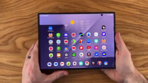 Galaxy tri fold